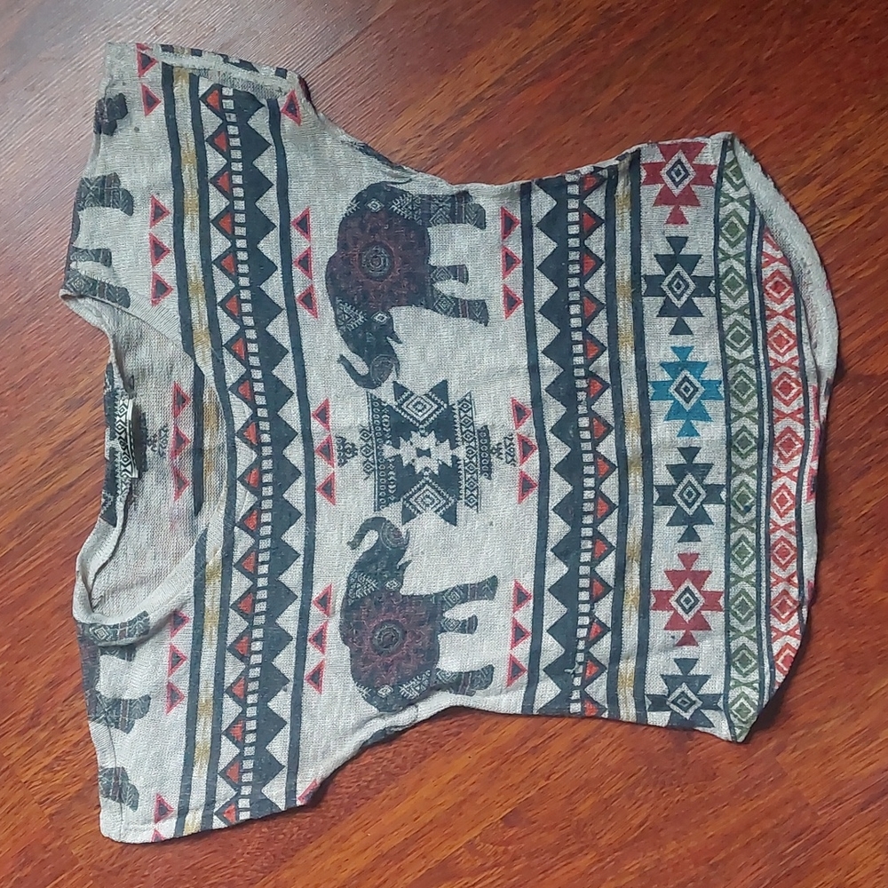 Elephant print tee